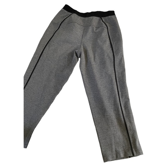 Lululemon Light Strides Crop *23 - Picture 6 of 9